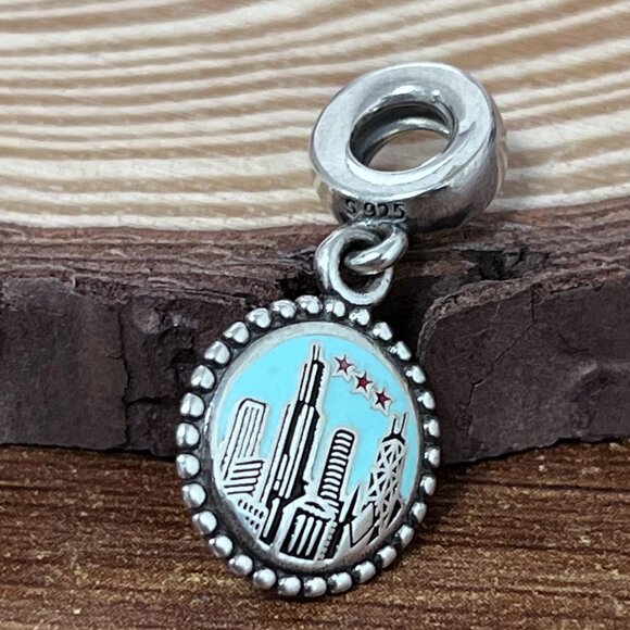 Pandora Chicago Exclusive Dangle Charm Pendant - Picture 3 of 4